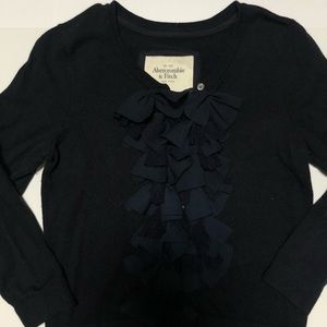Abercrombie & Fitch ruffle cardigan